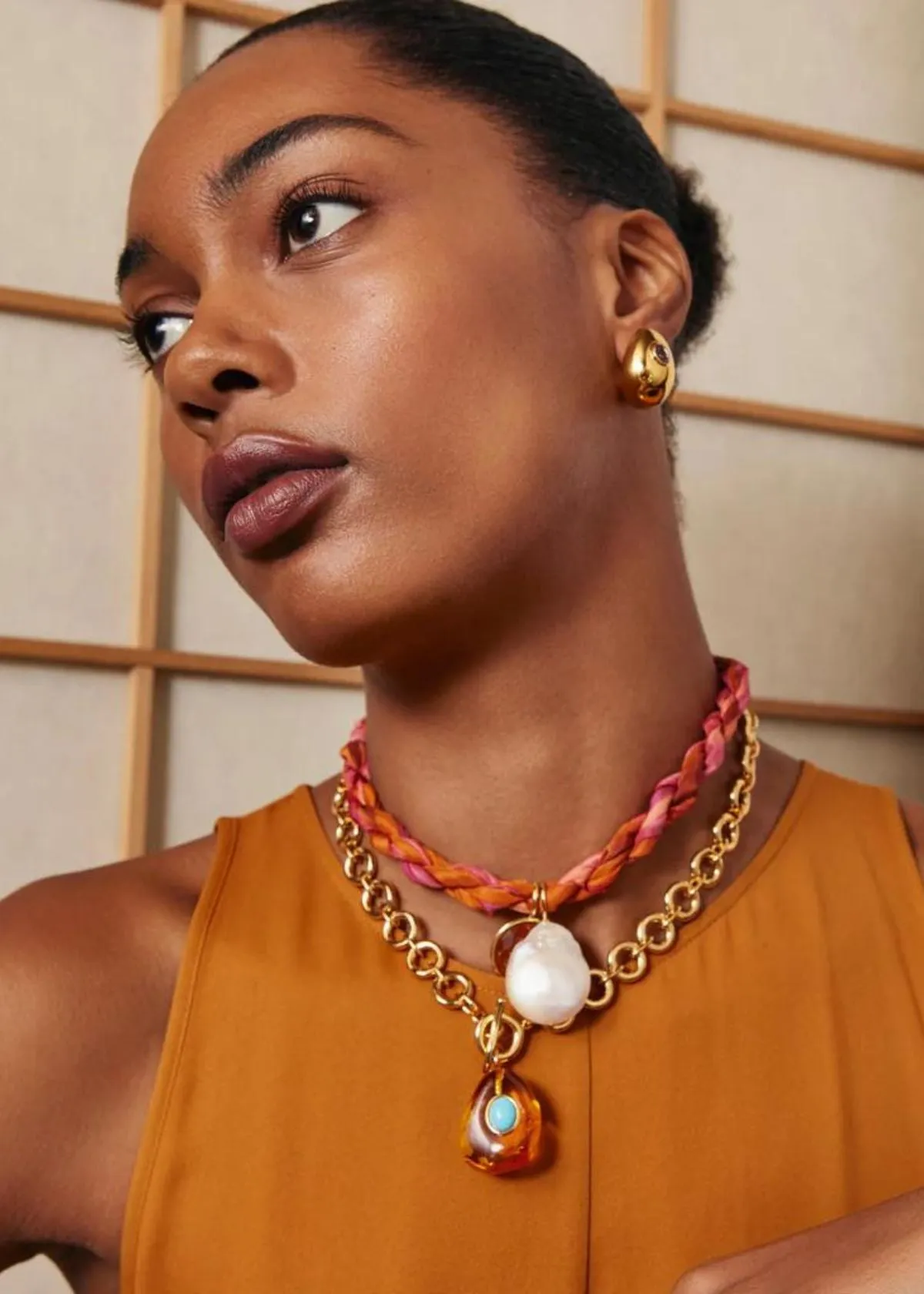 LIZZIE FORTUNATO Mini Arp Earring - Studded Gold